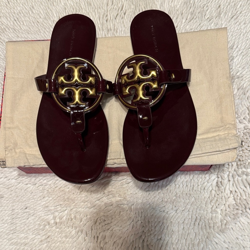 Tory Burch Women's Burgundy Sandals